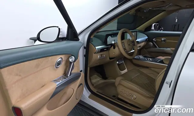 Genesis GV60 2022 0.1 автомат (гидро), миниатюра 10 Genesis GV60 2022 0.1 автомат (гидро), миниатюра 10