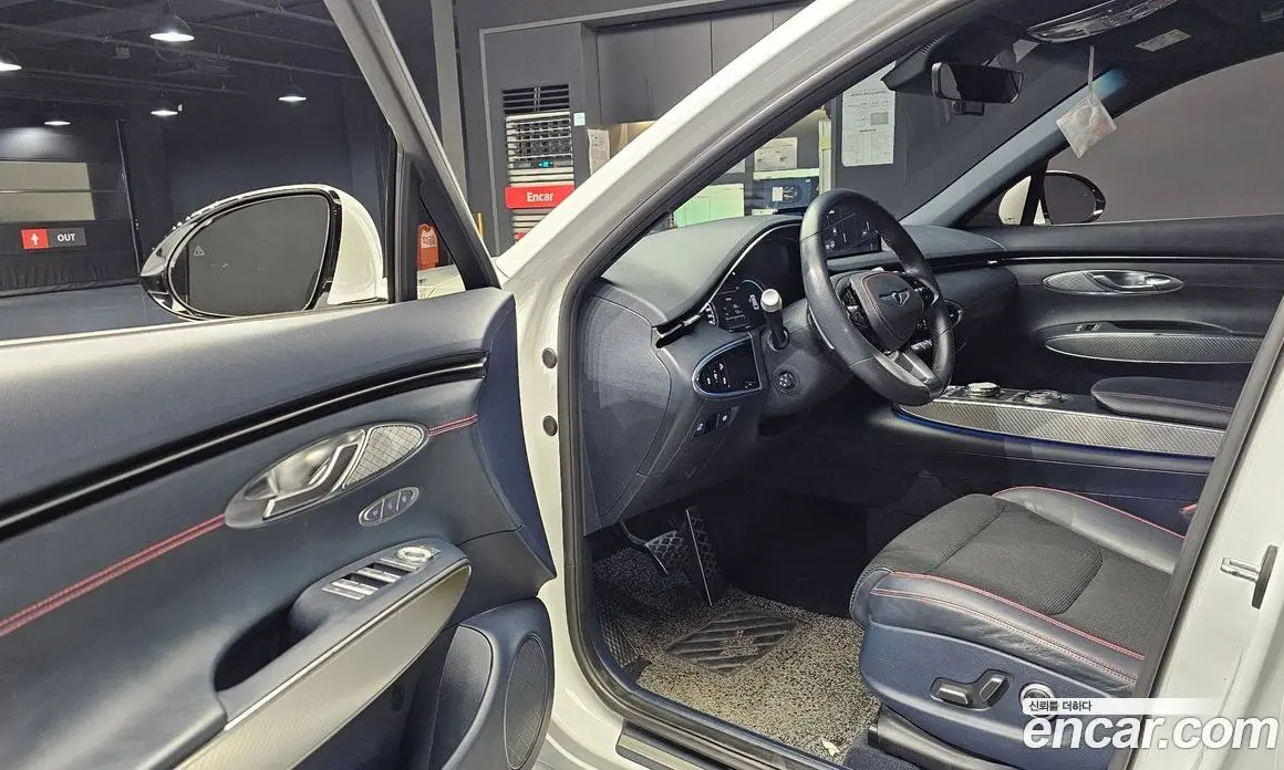 Genesis GV70 2021 2.5 автомат (гидро), фото 13