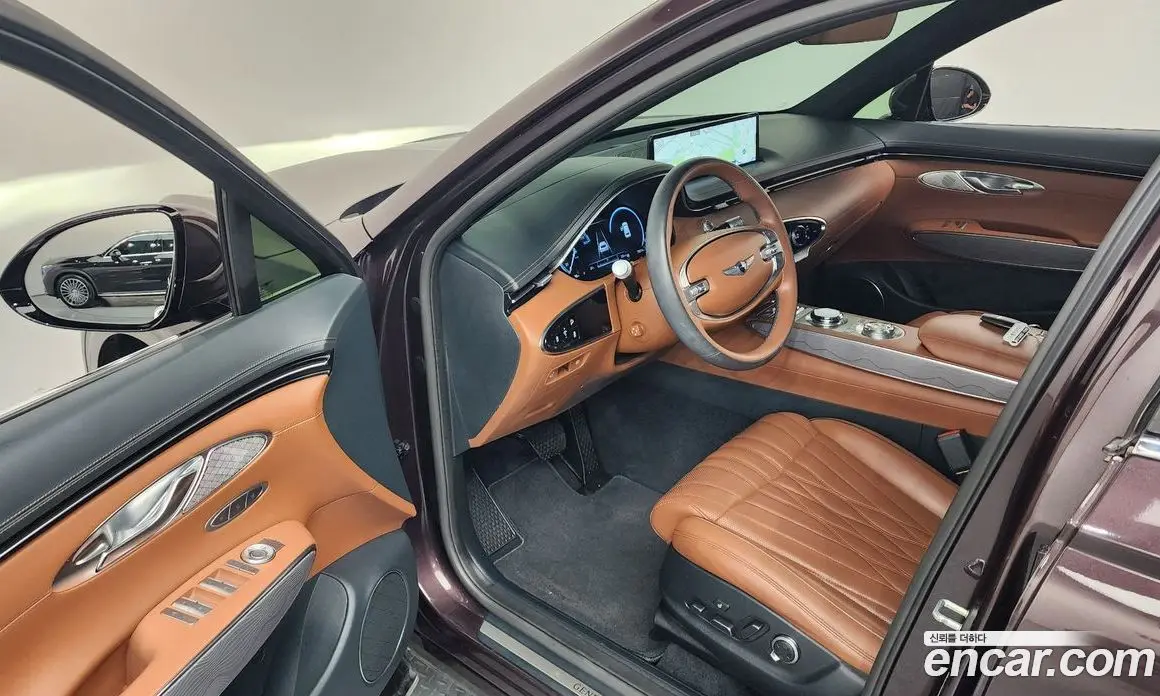 Genesis GV70 2021 2.5 автомат (гидро), фото 13 Genesis GV70 2021 2.5 автомат (гидро), фото 13