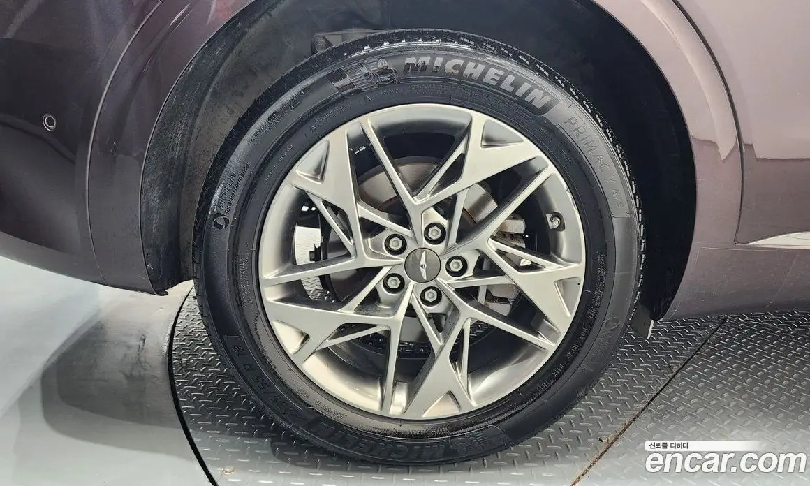 Genesis GV70 2021 2.5 автомат (гидро), фото 7 Genesis GV70 2021 2.5 автомат (гидро), фото 7