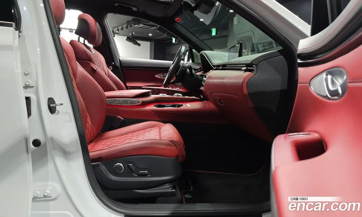 Genesis GV70 2021 2.2 автомат (гидро), фото 16