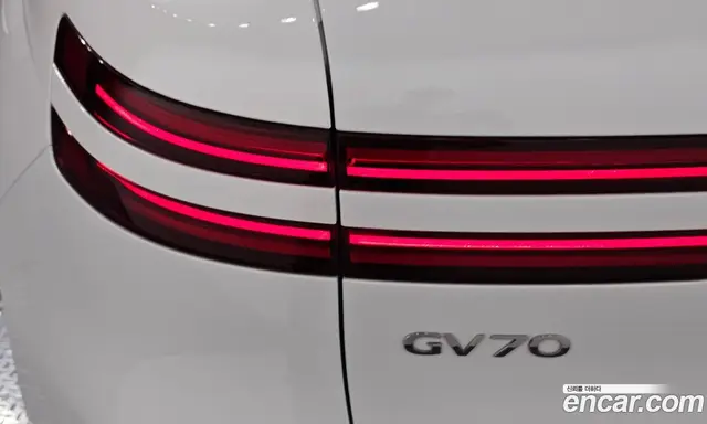 Genesis GV70 2021 2.2 автомат (гидро), миниатюра 9