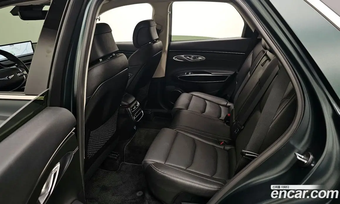 Genesis GV70 2022 2.5 автомат (гидро), фото 16