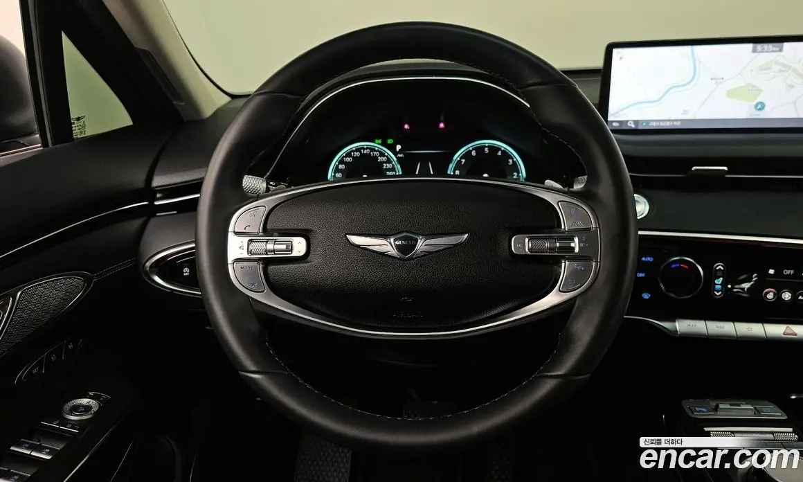 Genesis GV70 2022 2.5 автомат (гидро), фото 18