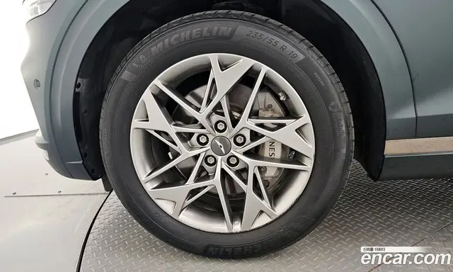 Genesis GV70 2022 2.5 автомат (гидро), миниатюра 4