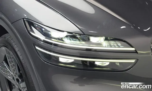 Genesis GV70 2022 2.5 автомат (гидро), миниатюра 8