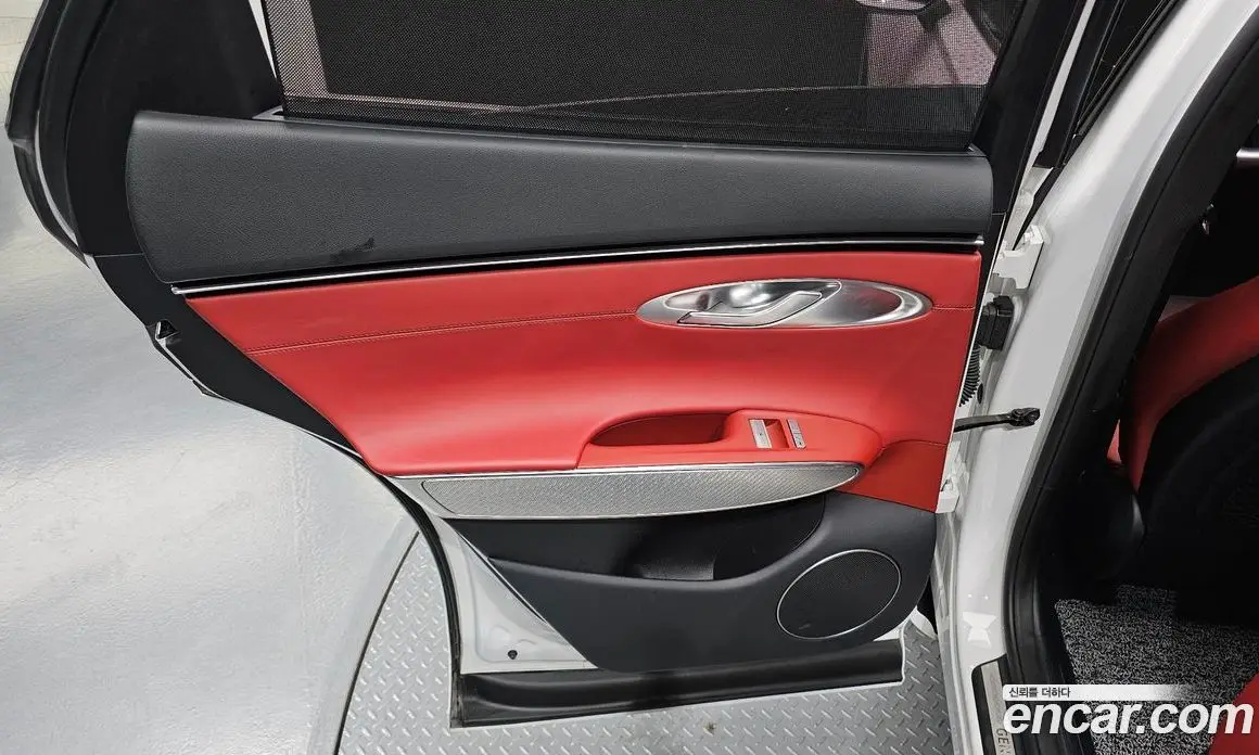 Genesis GV70 2023 2.2 автомат (гидро), фото 14