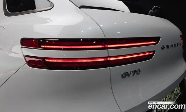 Genesis GV70 2023 2.2 автомат (гидро), миниатюра 8
