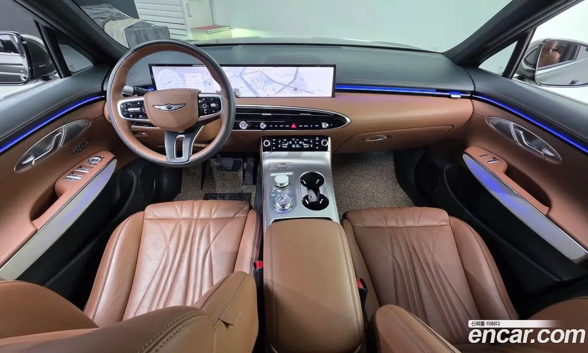 Genesis GV70 2024 2.5 автомат (гидро), фото 9 Genesis GV70 2024 2.5 автомат (гидро), фото 9