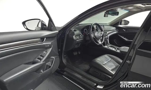 Honda Accord 2021 2.0 автомат (гидро), миниатюра 12