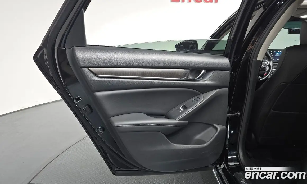 Honda Accord 2021 2.0 автомат (гидро), фото 14 Honda Accord 2021 2.0 автомат (гидро), фото 14