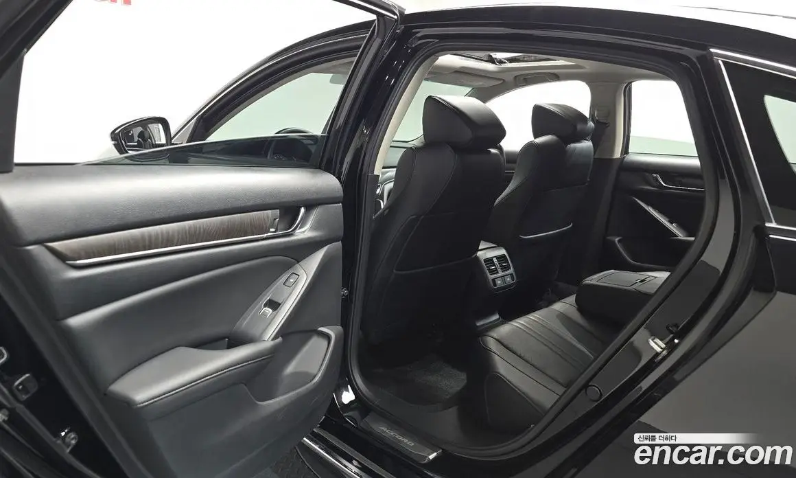 Honda Accord 2021 2.0 автомат (гидро), фото 15 Honda Accord 2021 2.0 автомат (гидро), фото 15