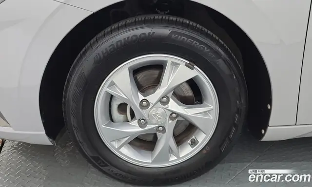 Hyundai Avante 2020 1.6 автомат (гидро), миниатюра 5 Hyundai Avante 2020 1.6 автомат (гидро), миниатюра 5
