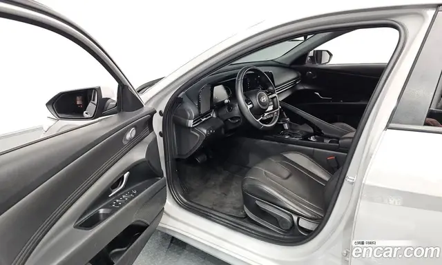 Hyundai Avante 2025 1.6 автомат (гидро), миниатюра 12