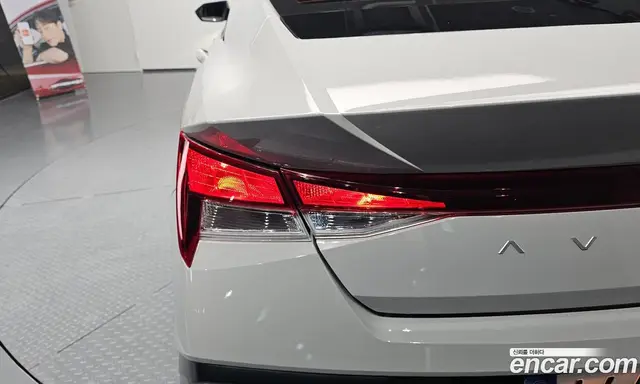 Hyundai Avante 2025 1.6 автомат (гидро), миниатюра 8