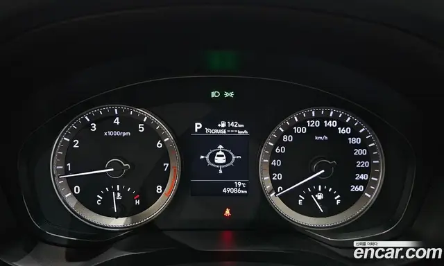 Hyundai Grandeur 2017 2.4 автомат (гидро), миниатюра 11