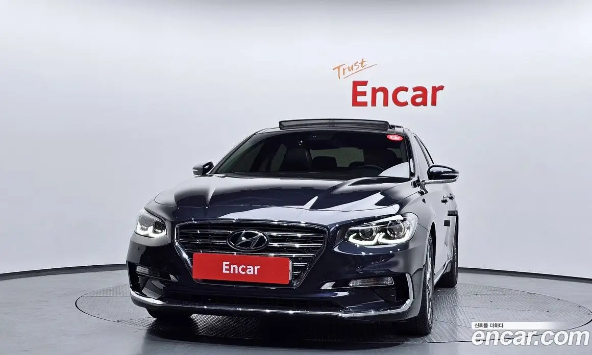 Hyundai Grandeur 2017 2.4 автомат (гидро), фото 3