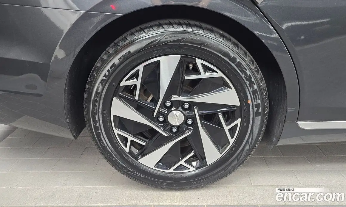 Hyundai Grandeur 2020 2.4 автомат (гидро), фото 5 Hyundai Grandeur 2020 2.4 автомат (гидро), фото 5