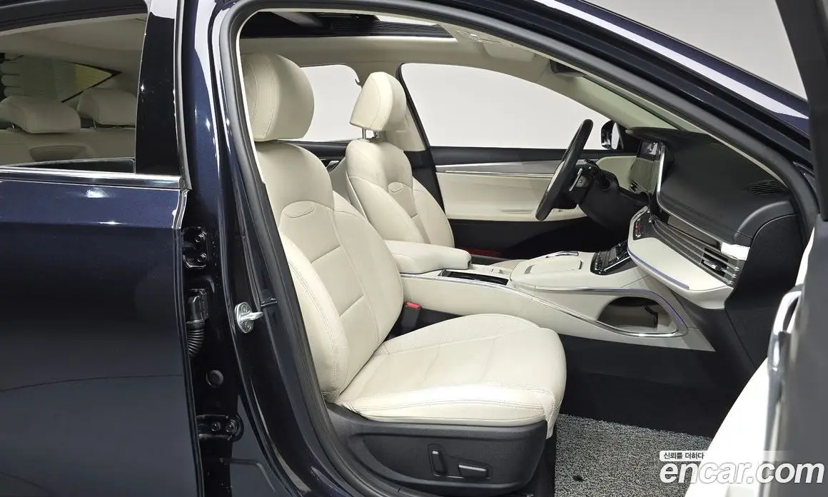 Hyundai Grandeur 2021 2.5 автомат (гидро), фото 16