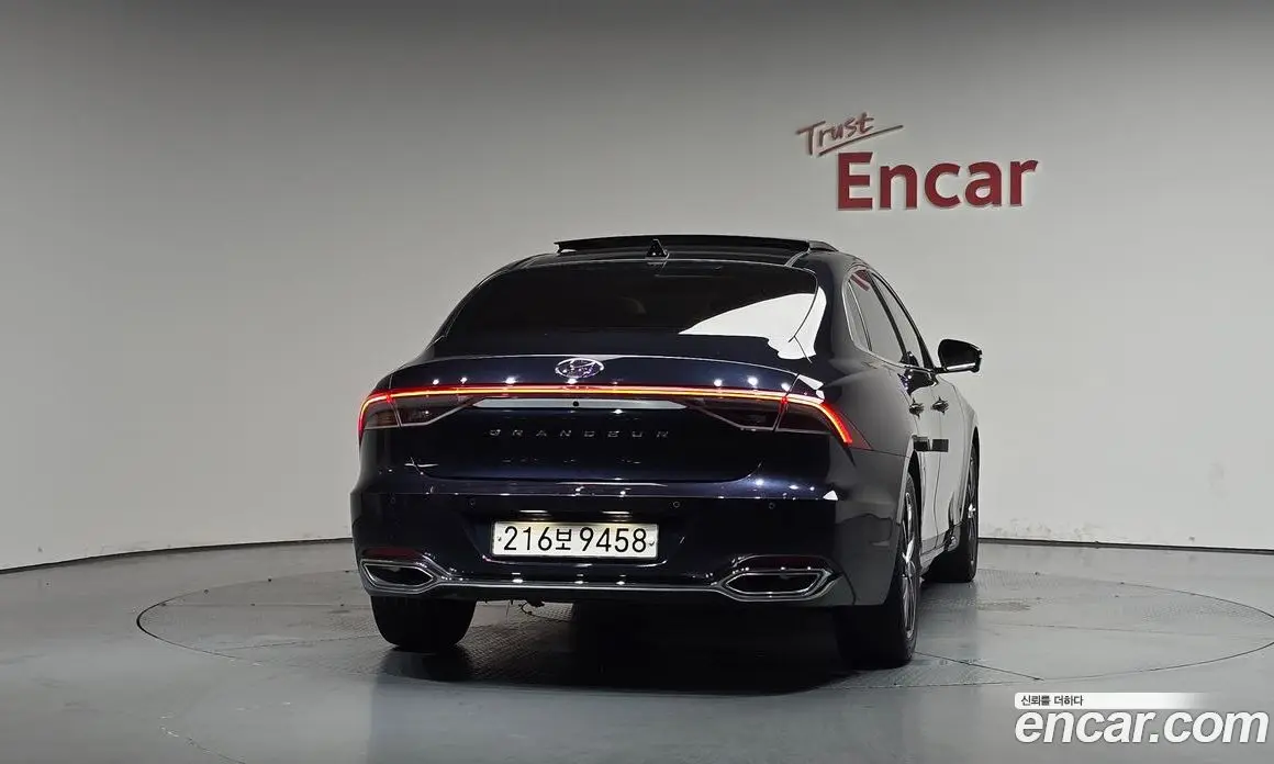 Hyundai Grandeur 2021 2.5 автомат (гидро), фото 3