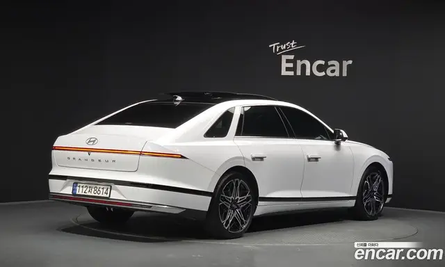 Hyundai Grandeur 2023 3.5 автомат (гидро), миниатюра 2