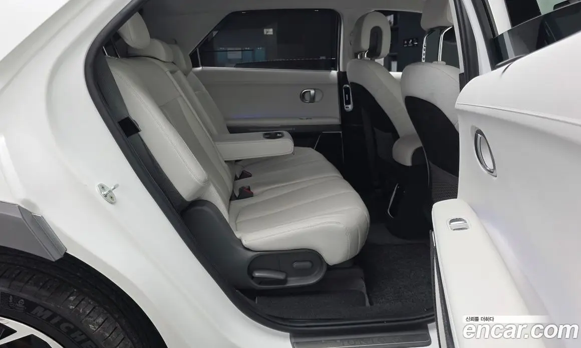 Hyundai Ioniq 5 2022 0.1 автомат (гидро), фото 17