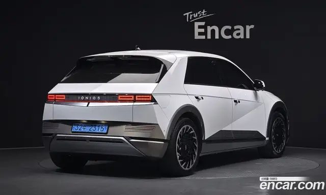 Hyundai Ioniq 5 2022 0.1 автомат (гидро), миниатюра 2