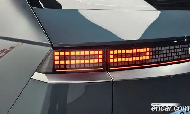Hyundai Ioniq 5 2024 0.1 автомат (гидро), миниатюра 9 Hyundai Ioniq 5 2024 0.1 автомат (гидро), миниатюра 9