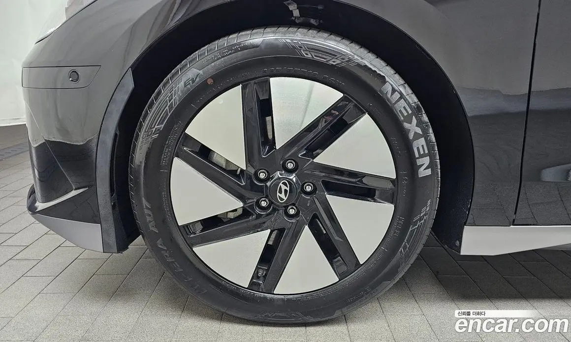 Hyundai Ioniq 6 2023 0.1 автомат (гидро), фото 5
