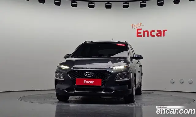 Hyundai Kona 2017 1.6 автомат (гидро), миниатюра 2