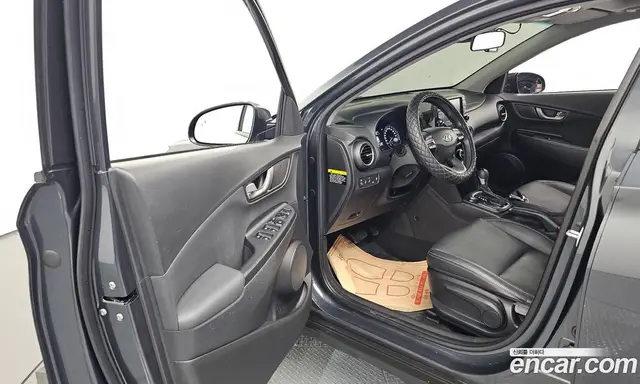 Hyundai Kona 2017 1.6 автомат (гидро), миниатюра 12