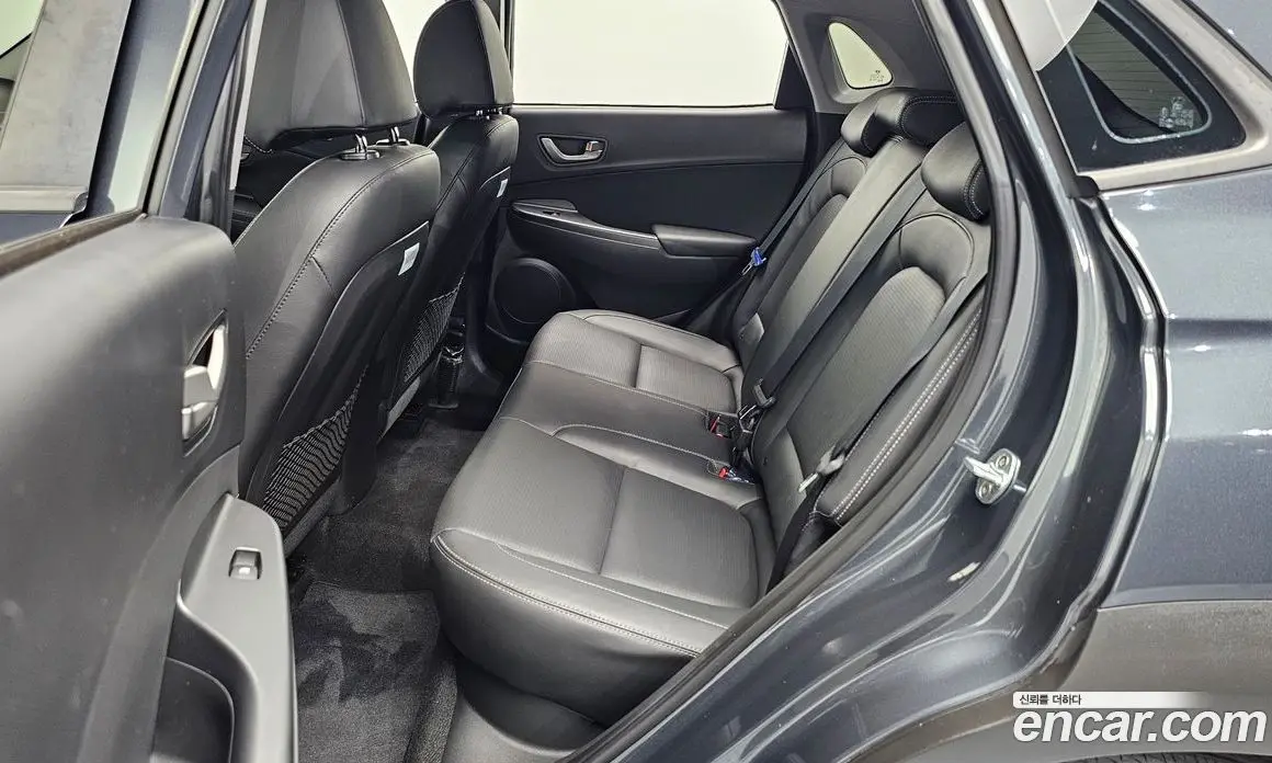 Hyundai Kona 2017 1.6 автомат (гидро), фото 16