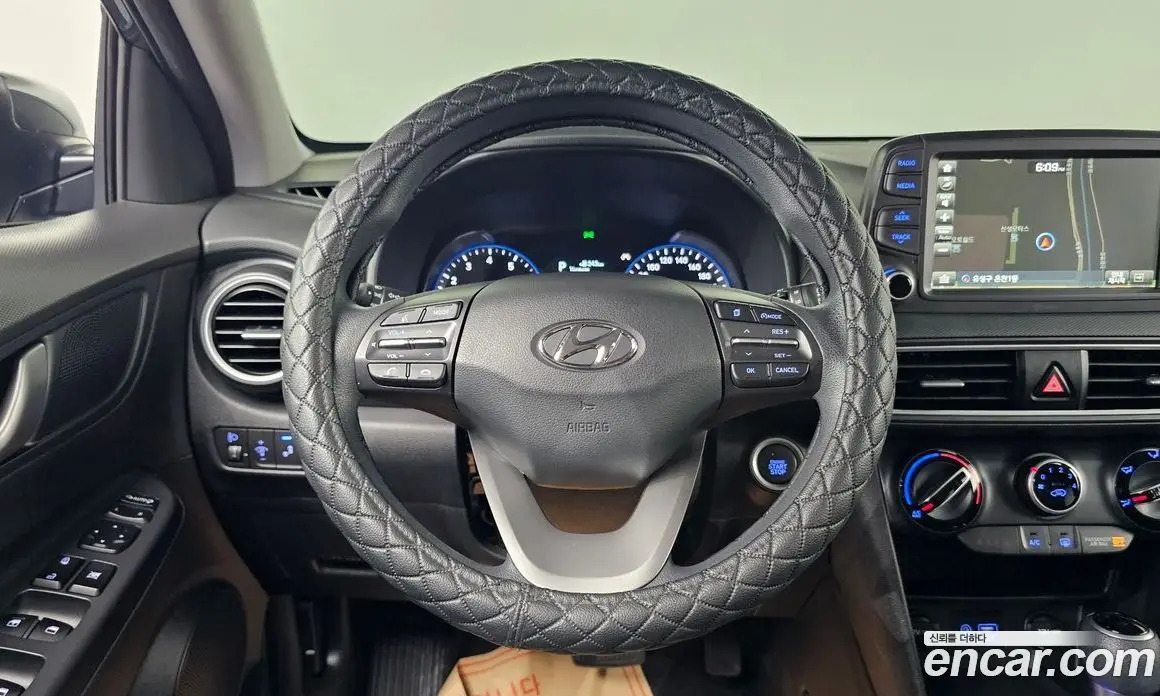 Hyundai Kona 2017 1.6 автомат (гидро), фото 19