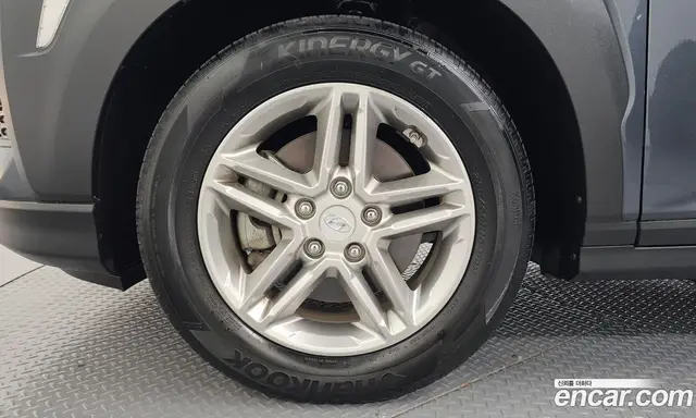 Hyundai Kona 2017 1.6 автомат (гидро), миниатюра 4