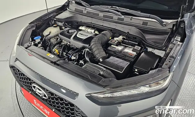 Hyundai Kona 2017 1.6 автомат (гидро), миниатюра 5