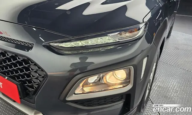 Hyundai Kona 2017 1.6 автомат (гидро), миниатюра 7