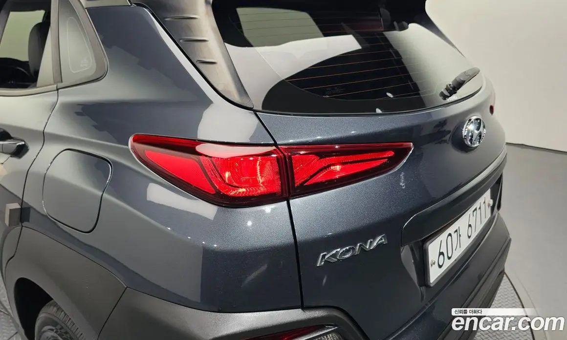 Hyundai Kona 2017 1.6 автомат (гидро), фото 8