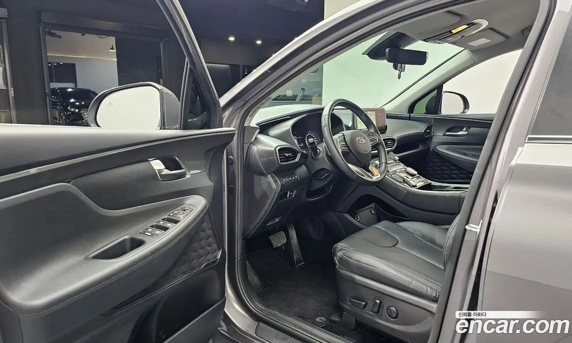 Hyundai Santa Fe 2022 2.2 автомат (гидро), фото 13 Hyundai Santa Fe 2022 2.2 автомат (гидро), фото 13