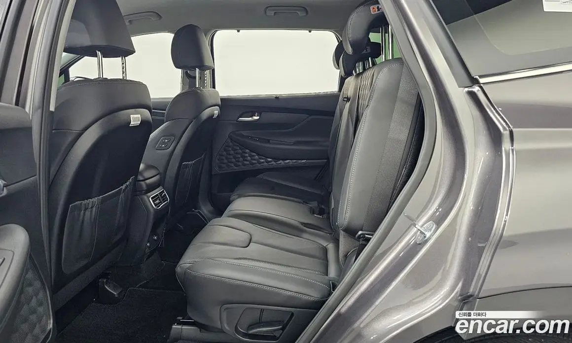 Hyundai Santa Fe 2022 2.2 автомат (гидро), фото 16 Hyundai Santa Fe 2022 2.2 автомат (гидро), фото 16