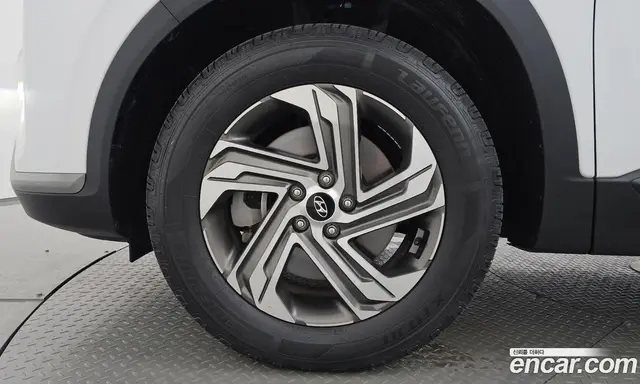 Hyundai Santa Fe 2022 2.5 автомат (гидро), миниатюра 5
