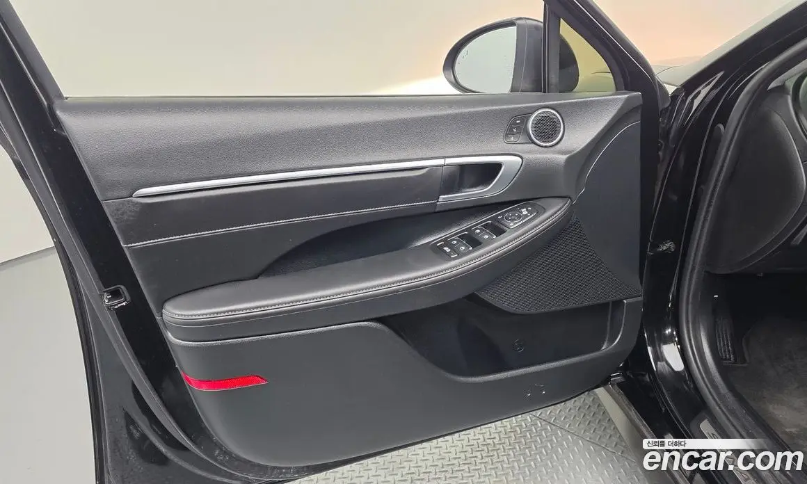Hyundai Sonata 2022 2.0 автомат (гидро), фото 14