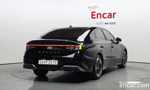 Hyundai Sonata 2024 1.6 автомат (гидро), миниатюра 2