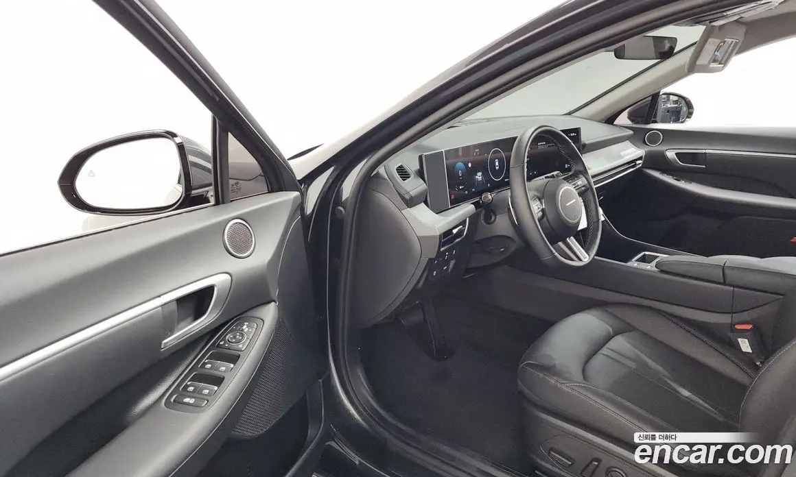 Hyundai Sonata 2026 2.0 автомат (гидро), фото 13