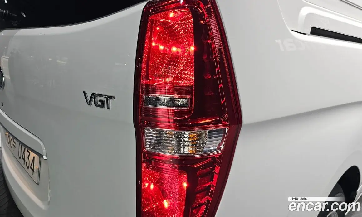 Hyundai Starex 2019 2.5 автомат (гидро), фото 9