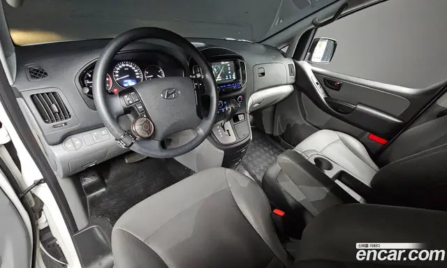 Hyundai Starex 2019 2.5 автомат (гидро), миниатюра 10