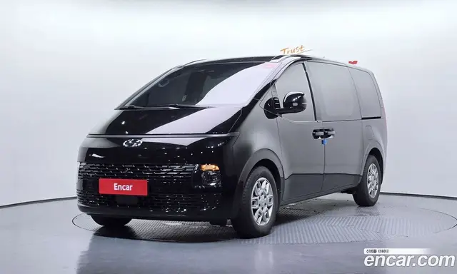 Hyundai Staria, 2023, 42 617 км
