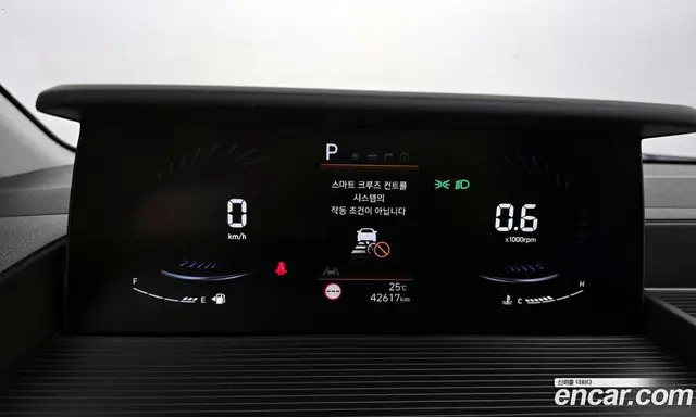 Hyundai Staria 2023 3.5 автомат (гидро), миниатюра 11