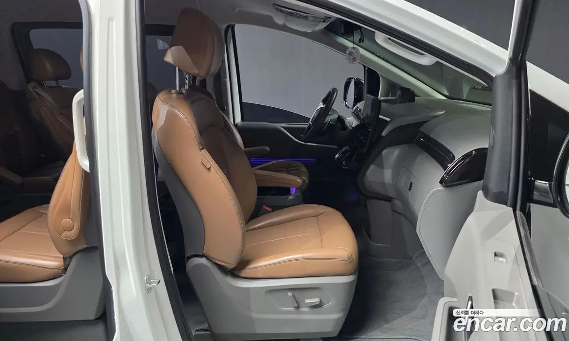 Hyundai Staria 2023 2.2 автомат (гидро), фото 16 Hyundai Staria 2023 2.2 автомат (гидро), фото 16
