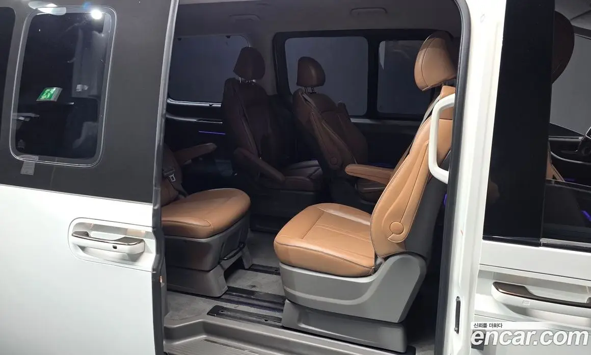 Hyundai Staria 2023 2.2 автомат (гидро), фото 17 Hyundai Staria 2023 2.2 автомат (гидро), фото 17