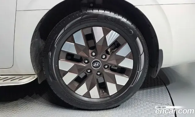 Hyundai Staria 2023 2.2 автомат (гидро), миниатюра 7 Hyundai Staria 2023 2.2 автомат (гидро), миниатюра 7